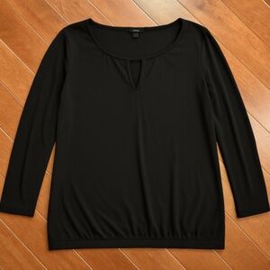 Cable & Gauge Women's Black Long Sleeve Keyhole Top, size XL